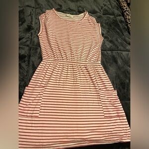 Betsey’s Boutique Shop Size Large
